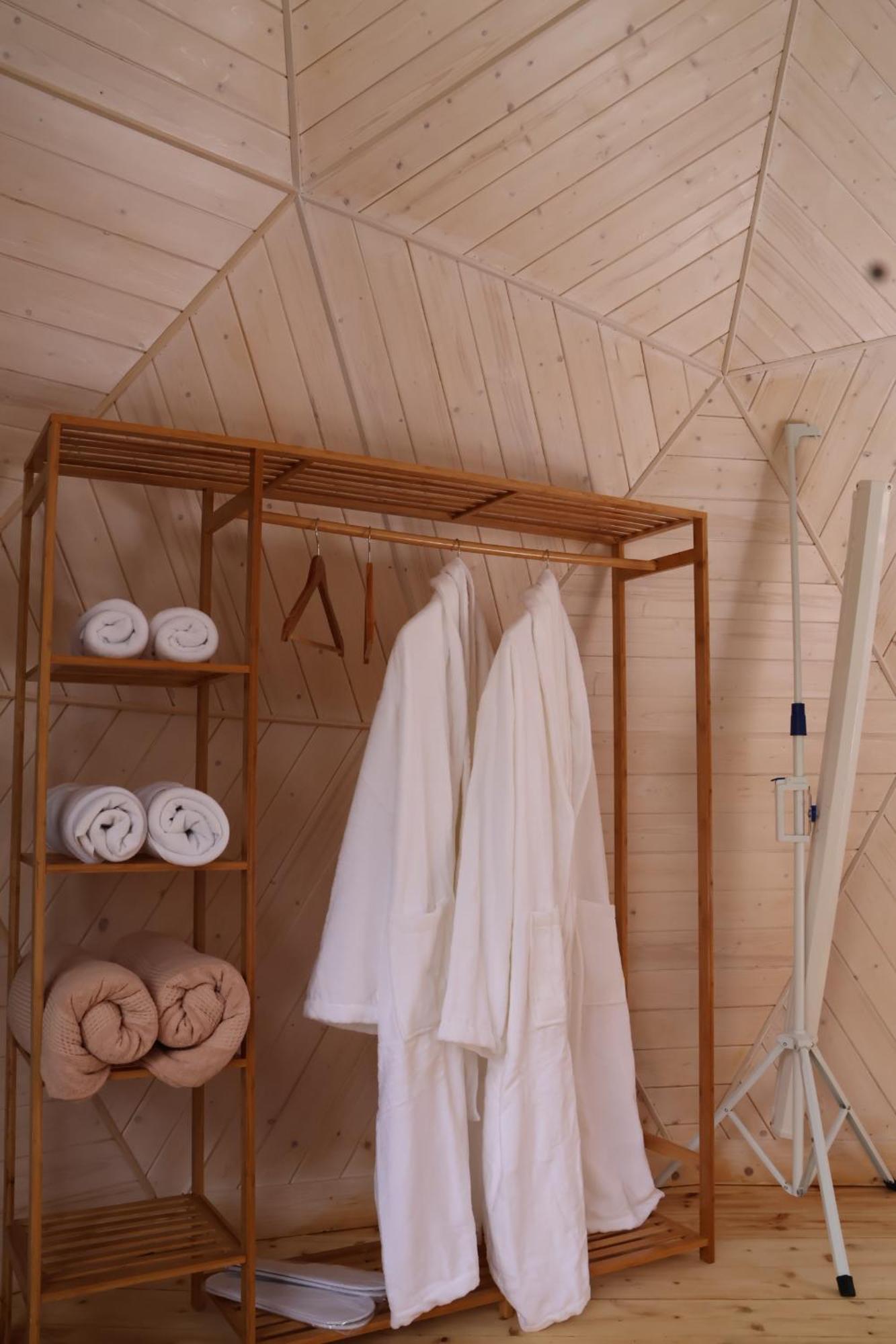Glamping Emerald Kazbegi Exteriör bild