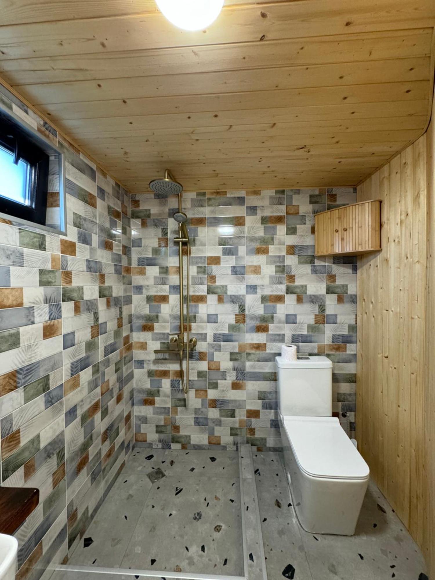 Glamping Emerald Kazbegi Exteriör bild